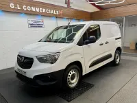 Used Vauxhall Combo S 100 HP (73 kW) 2023 White MPV
