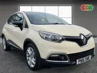 Used Renault Captur Dynamique 90 HP (66 kW) 2016 White SUV