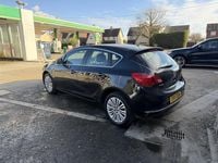 Used Vauxhall Astra Excite 2014 Black Hatchback
