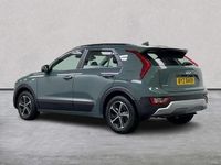 Used Kia Niro 2023 Green SUV