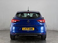 Used Renault Clio V Iconic 140 HP (102 kW) 2021 Blue Hatchback
