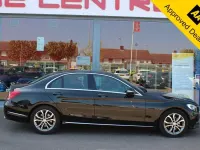 Używany Mercedes C220 170 KM (125 kW) 2015 Czarny Sedan/Limuzyna