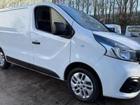 Used Renault Trafic 2017 White MPV