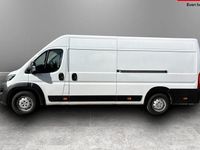 Second-hand Peugeot Boxer Premium 140 CP (102 kW) 2023 Van