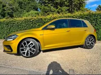 Used VW Golf VII R-line 150 HP (110 kW) 2017 Yellow Hatchback