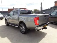 Used Nissan Navara Tekna 190 HP (139 kW) 2017 Grey Pickup