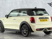 Usado Mini Cooper S Classic 189 HP (139 kW) 2020 Branco Citadino