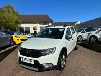 Używany Dacia Sandero Lauréate 89 KM (65 kW) 2017 Biały Hatchback