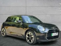 Used Mini Cooper SE Hatch 158 kW (215 HP) 2024 Black Hatchback