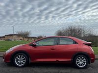 Begagnad Honda Civic SE Plus 120 HK (88 kW) 2016 Röd Halvkombi