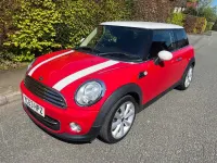 Usado Mini Cooper Hatch 122 HP (89 kW) 2013 Vermelho Citadino