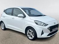 Used Hyundai i10 SE 67 HP (49 kW) 2020 White Hatchback