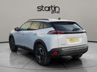 New Peugeot 2008 Allure 100 HP (73 kW) 2025 White SUV