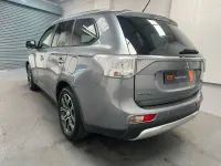 Used Mitsubishi Outlander 150 HP (110 kW) 2015 Grey SUV