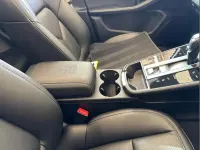 New Porsche Macan 374 HP (275 kW) 2026 Red SUV
