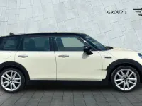 Used Mini Cooper Clubman Sport 136 HP (100 kW) 2019 White Estate
