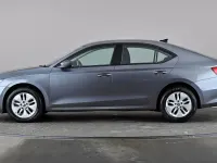 Usado Skoda Octavia SE Technology 116 CV (85 kW) 2023 Gris Utilitario
