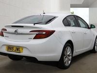 Second-hand Vauxhall Insignia SRi 163 CP (119 kW) 2015 Alb Hatchback
