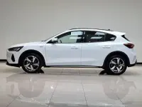 Używany Ford Focus Active 125 KM (91 kW) 2023 Biały Hatchback