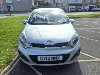 Used Kia Rio 107 HP (78 kW) 2012 Silver Hatchback