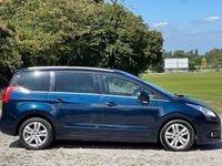 used Peugeot 5008 1.6 HDi 110 Exclusive 5dr