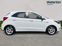 Used Ford Ka Plus Zetec 85 HP (62 kW) 2017 White Hatchback