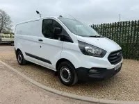 Usado Ford Transit Custom 130 HP (95 kW) 2020 Branco Van