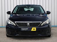 Używany Peugeot 308 Access 100 KM (73 kW) 2018 Niebieski Hatchback