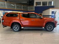 Used Mitsubishi L200 150 HP (110 kW) 2021 Orange Pickup