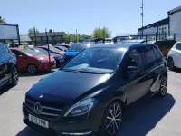 Usado Mercedes B200 2012 Preto Monovolume