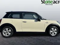 Used Mini Cooper Classic 136 HP (100 kW) 2021 Hatchback