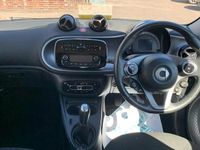 Used Smart ForFour Passion 70 HP (51 kW) 2017 Black Hatchback