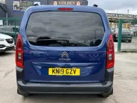 Used Citroën Berlingo Flair 130 HP (95 kW) 2019 Blue MPV
