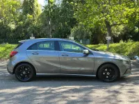 Begagnad Mercedes A160 Executive 2017 Grå Halvkombi