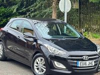 Used Hyundai i30 SE 110 HP (80 kW) 2016 Black Hatchback
