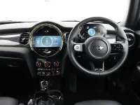 Gebraucht Mini Cooper Exclusive 134 PS (98 kW) 2022 Blau Kleinwagen