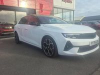 Used Vauxhall Astra Ultimate 131 HP (96 kW) 2024 White Hatchback