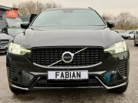 Used Volvo XC60 R-Design 197 HP (144 kW) 2021 Black SUV