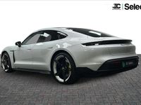 Begagnad Porsche Taycan 559 kW (761 HK) 2021 Vit Sedan