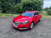 Used Vauxhall Insignia Design Edition 163 HP (119 kW) 2014 Red Hatchback
