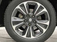 Used Suzuki Vitara SZ5 129 HP (94 kW) 2022 Bright red/black roof SUV