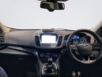 Second-hand Ford Kuga Titanium 120 CP (88 kW) 2017 Albastru SUV
