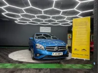 Used Mercedes A180 122 HP (89 kW) 2013 Blue Hatchback
