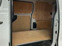 Usado Vauxhall Vivaro S 120 HP (88 kW) 2024 Branco Monovolume