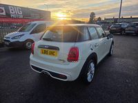 Used Mini Cooper SD Hatch 168 HP (123 kW) 2015 White Hatchback