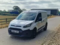 Used Ford Transit Connect 74 HP (54 kW) 2015 White MPV