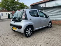 Begagnad Citroën C1 VTR Sport 68 HK (50 kW) 2013 Grå Halvkombi