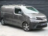Usado Toyota Proace 120 CV (88 kW) 2019 Gris Monovolumen