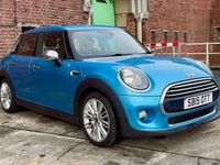 Used Mini Cooper Hatch 136 HP (100 kW) 2015 Blue Hatchback