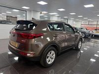 Gebraucht Kia Sportage 130 PS (95 kW) 2018 Braun SUV